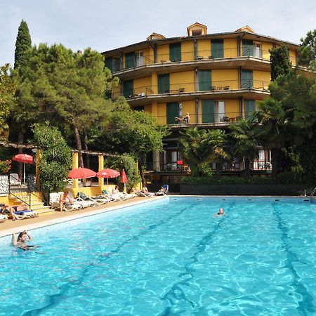 גארדה Hotel Palme & Suite מראה חיצוני תמונה