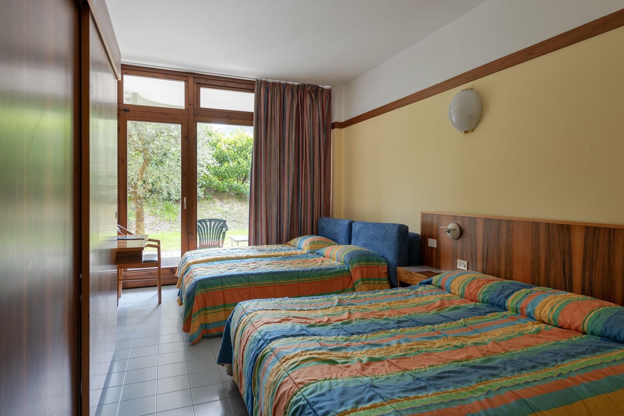 גארדה Hotel Palme & Suite מראה חיצוני תמונה