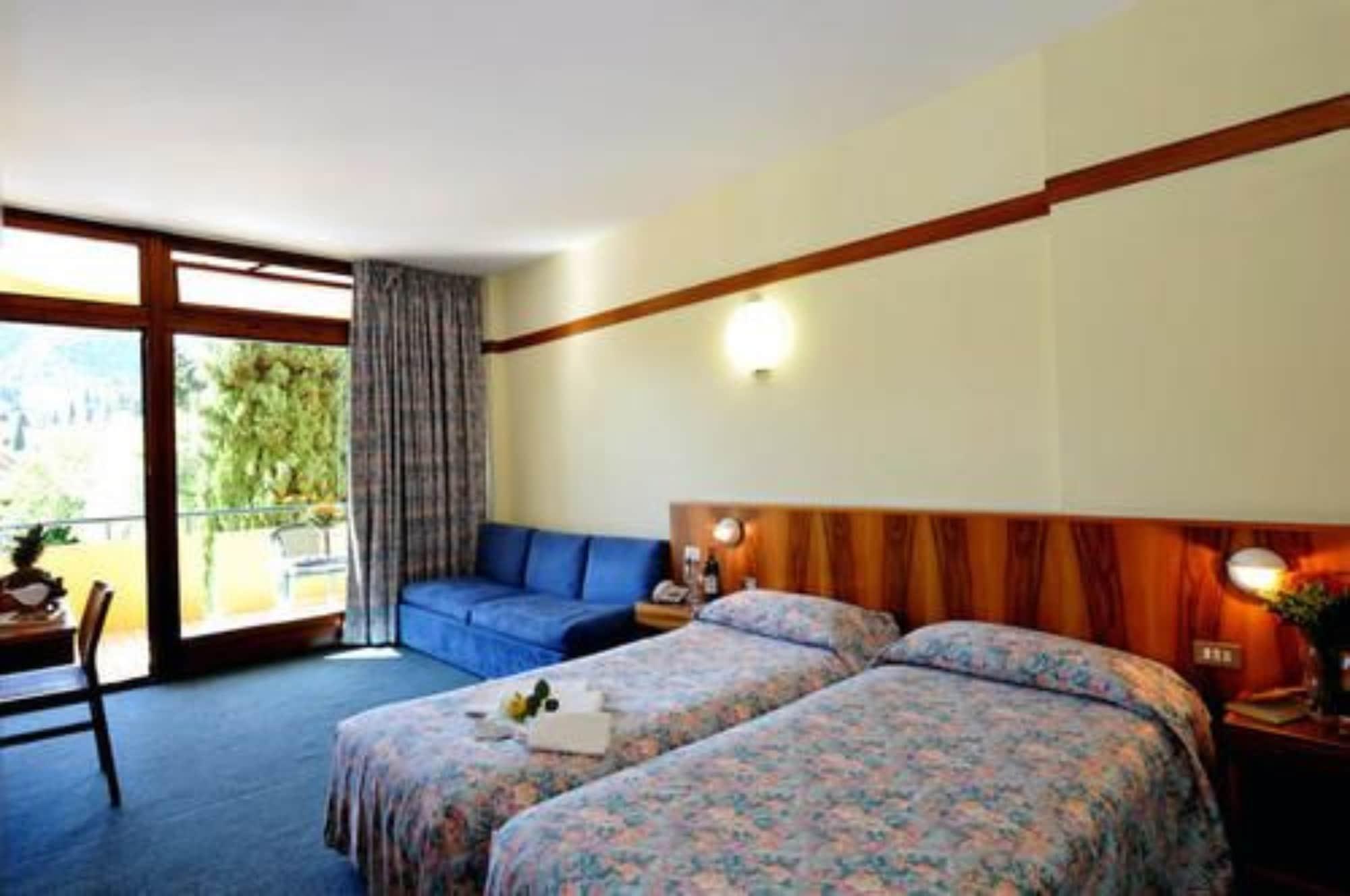 גארדה Hotel Palme & Suite מראה חיצוני תמונה