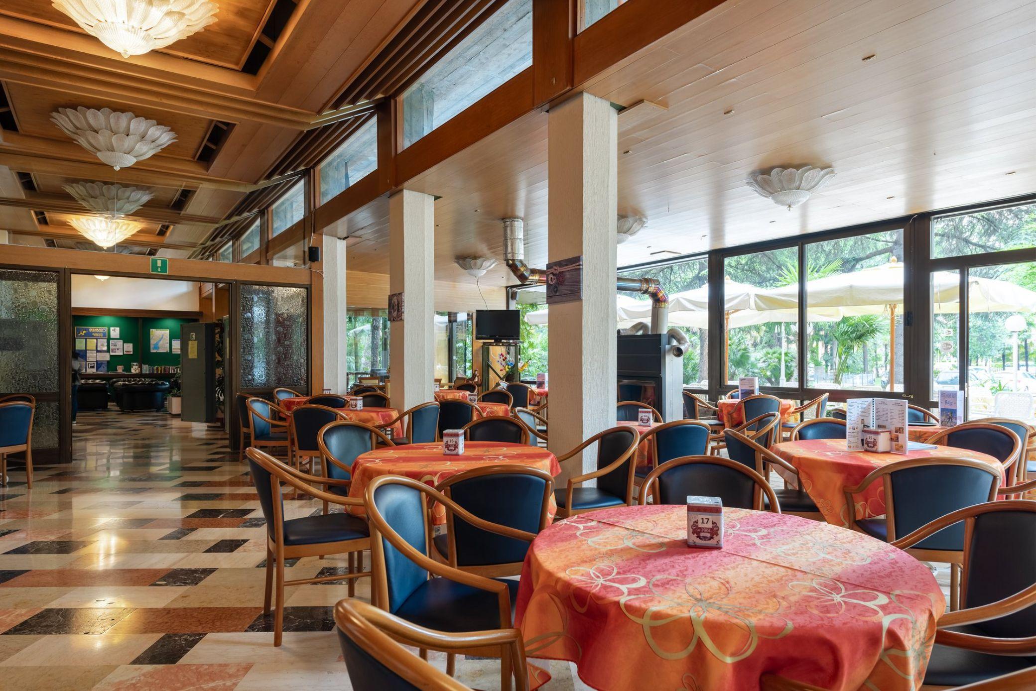גארדה Hotel Palme & Suite מראה חיצוני תמונה
